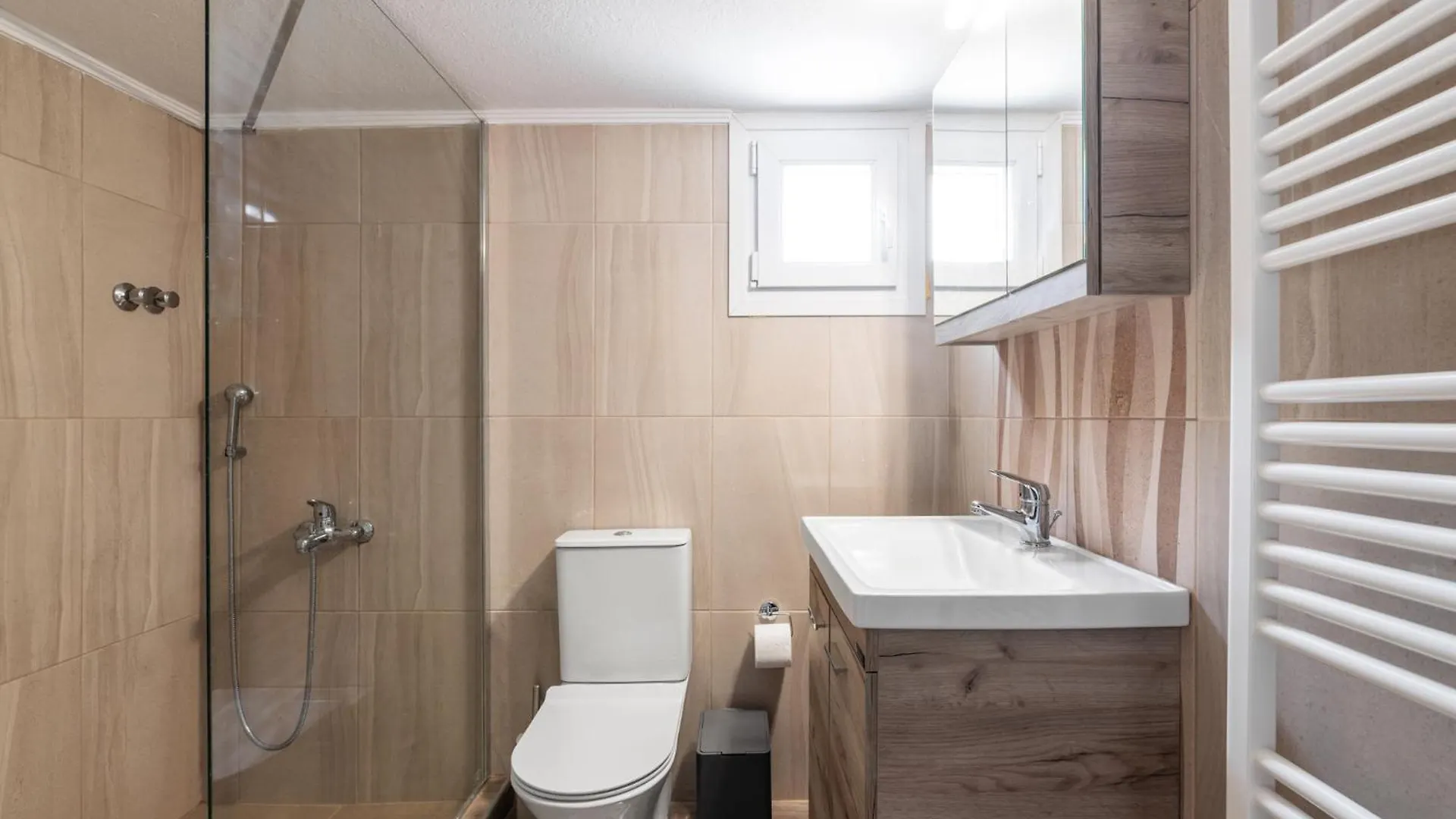 F & B Summer Collection - Nea Irakleia Apartment