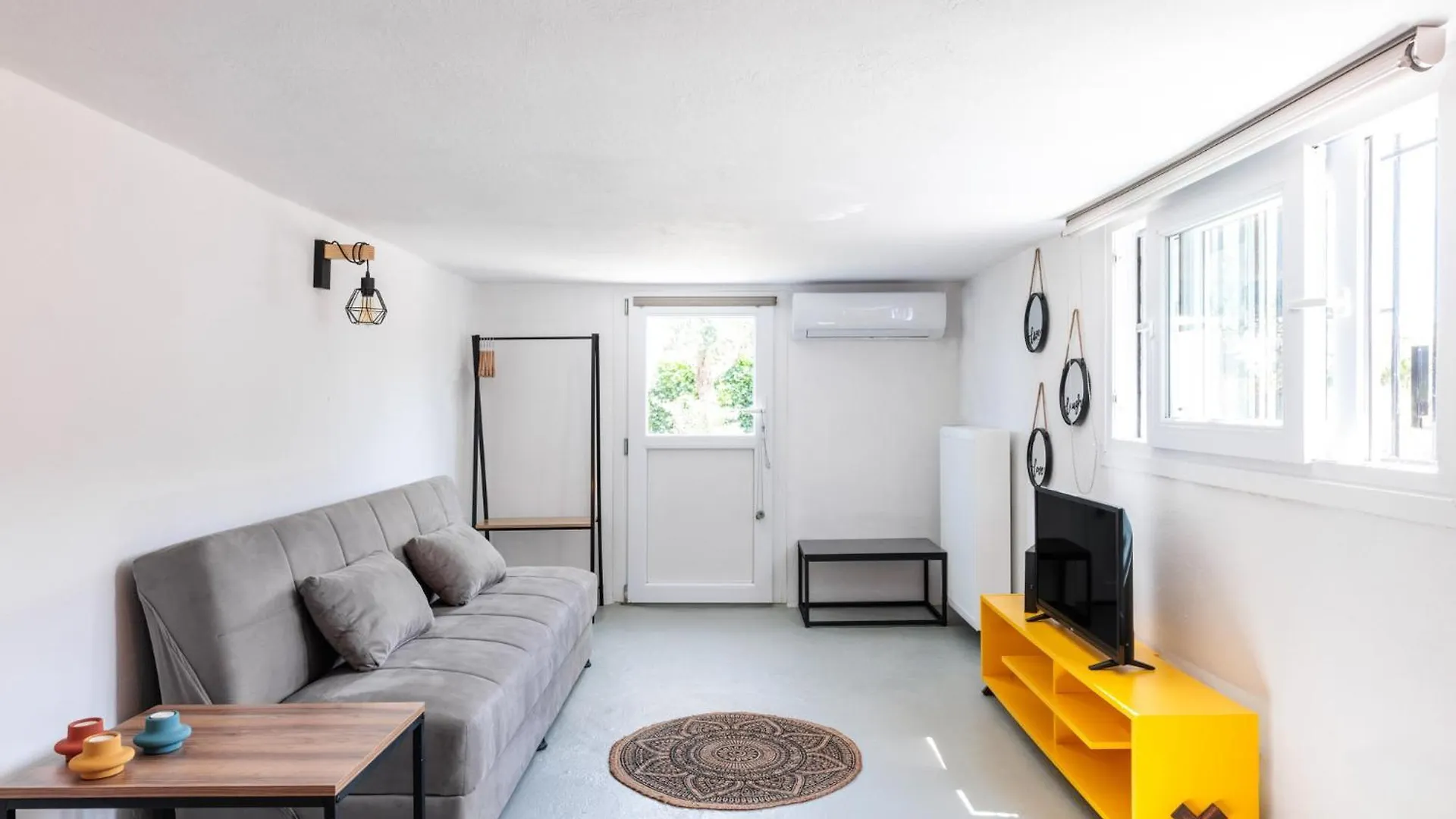 Apartment F & B Summer Collection - Nea Irakleia