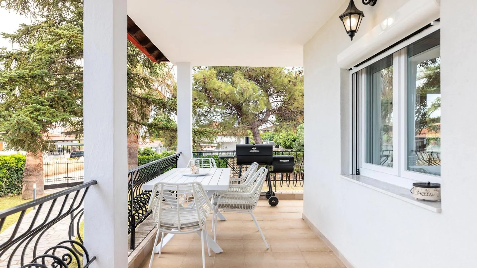 F & B Summer Collection - Nea Irakleia Apartment
